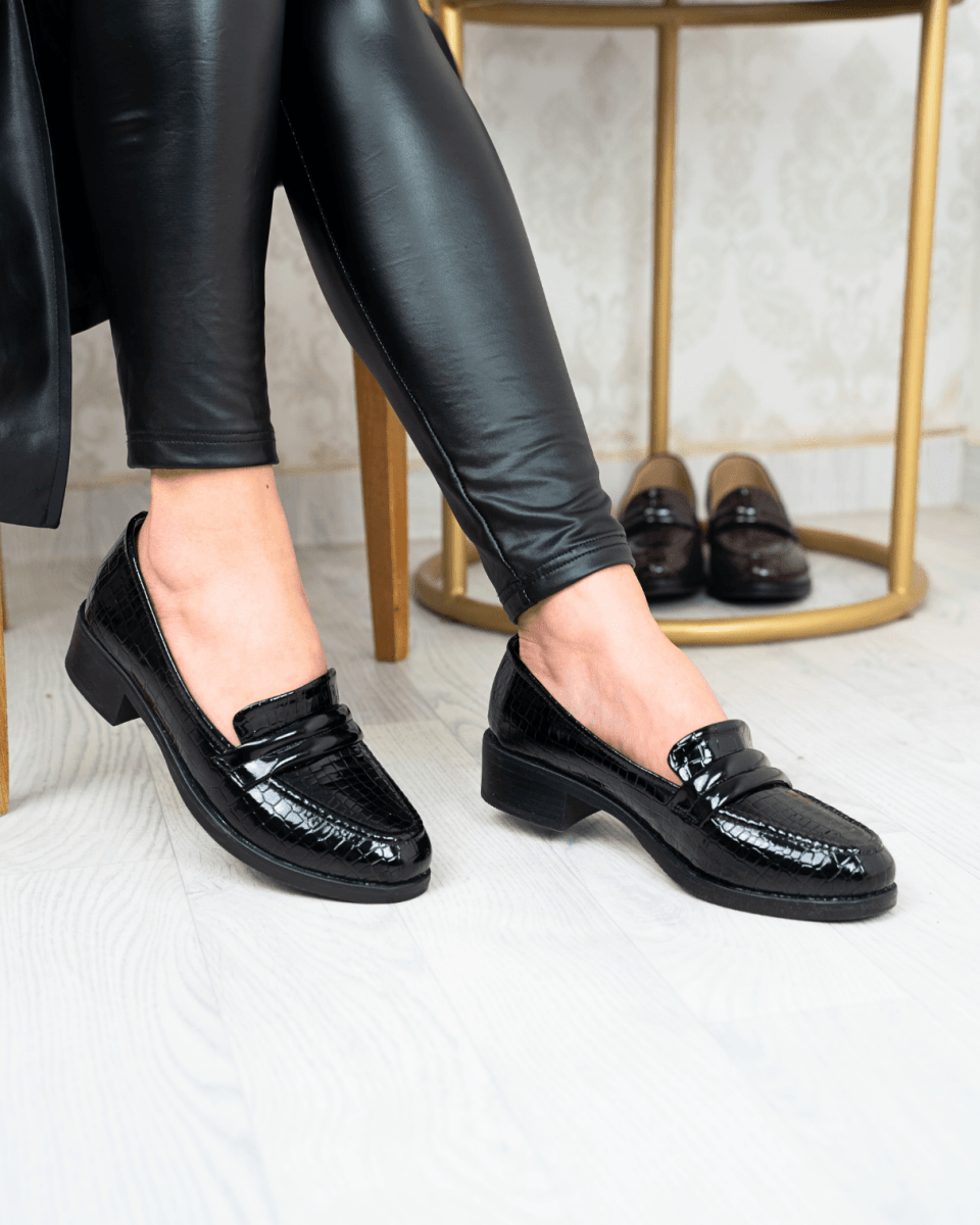 Mocassins en cuir verni pour femme – Noir – Mathilde - Lea & Paul Maroc