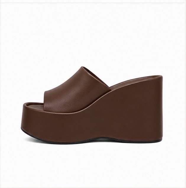 Sandales compensées pour femme – Marron chocolat – Vitoria