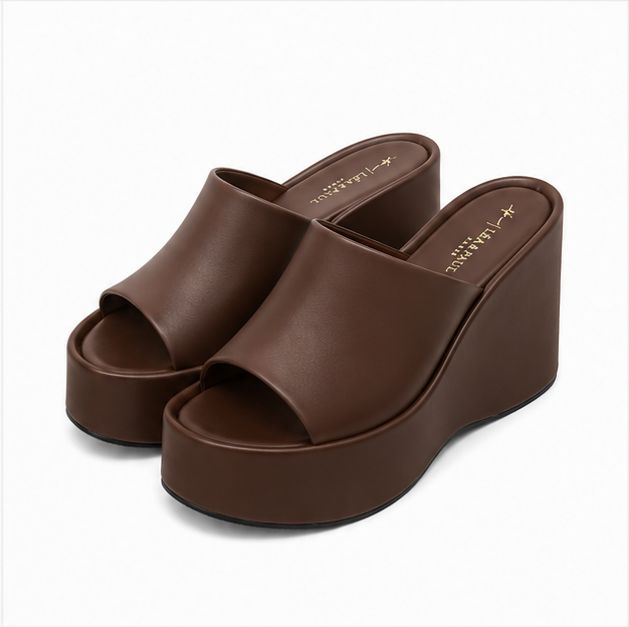 Sandales compensées pour femme – Marron chocolat – Vitoria
