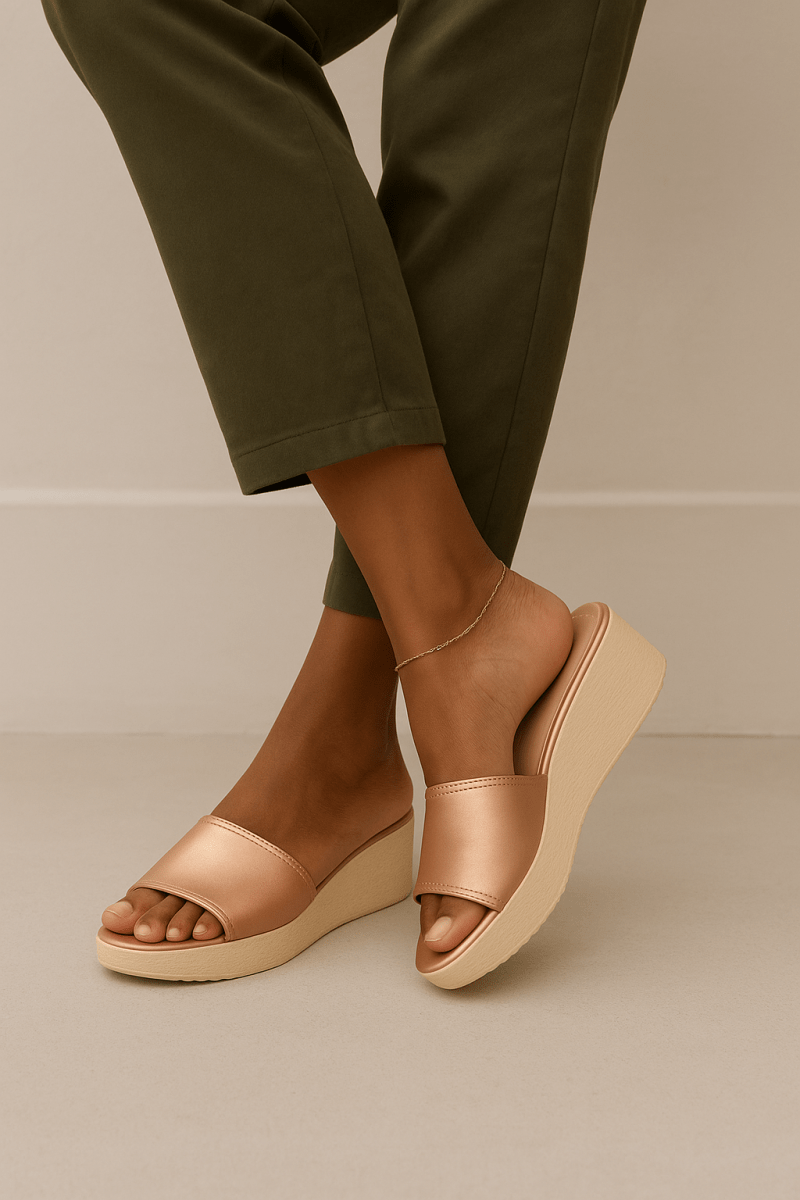 Sandales compensées en cuir pour femme – Doré – Felicia - Lea & Paul Maroc