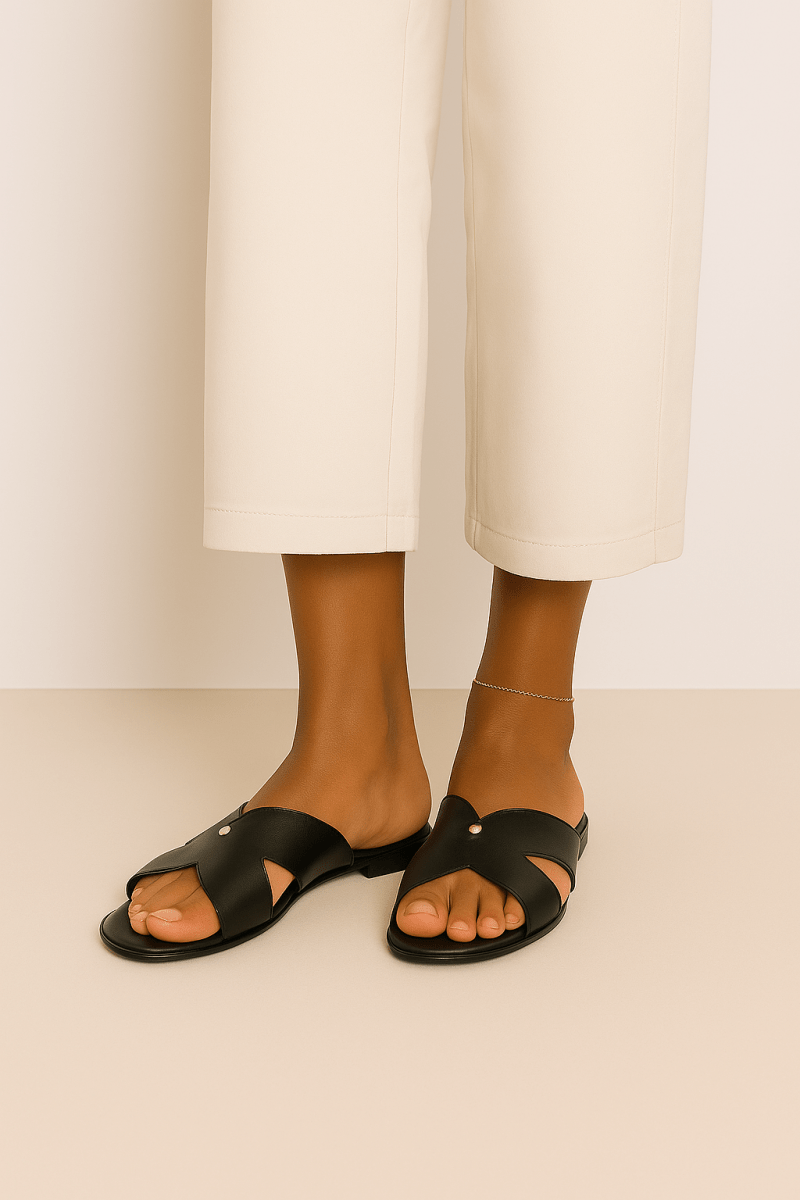 Sandales plates en cuir pour femme – Noir – Vera - Lea & Paul Maroc